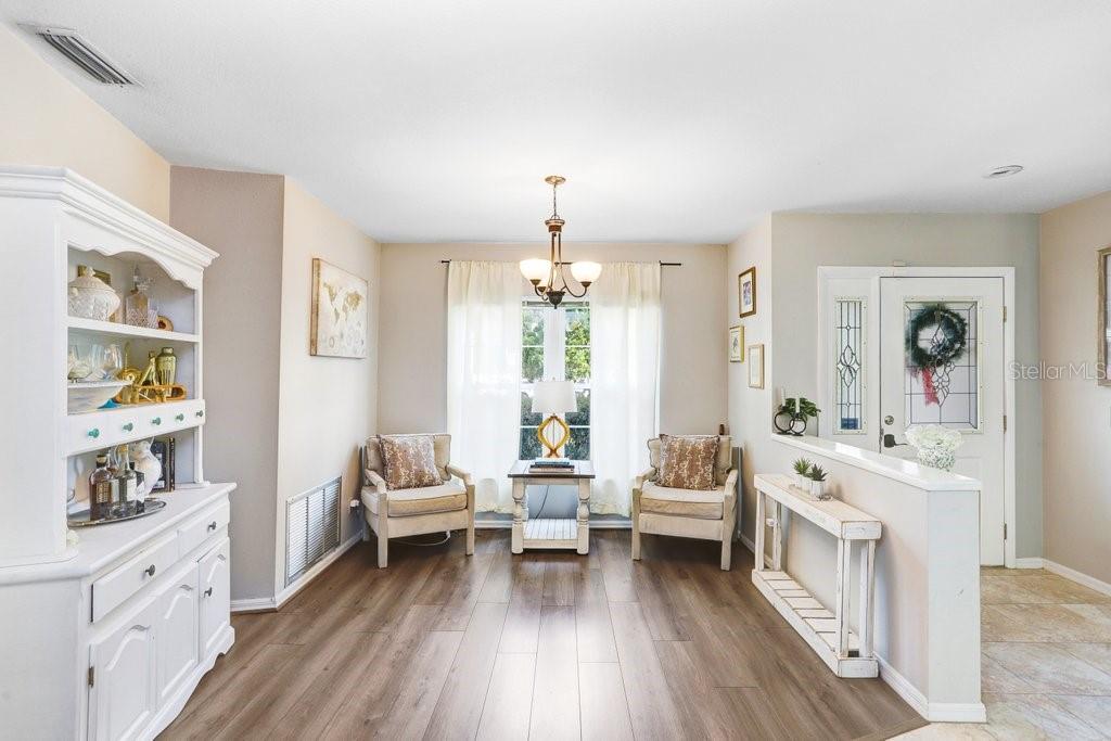 Image 14 of 32 For 3703 Kitmore Place