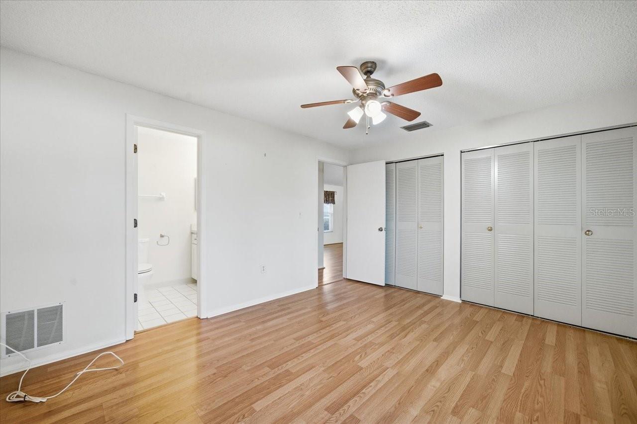 Image 13 of 29 For 3136 Loomis Drive