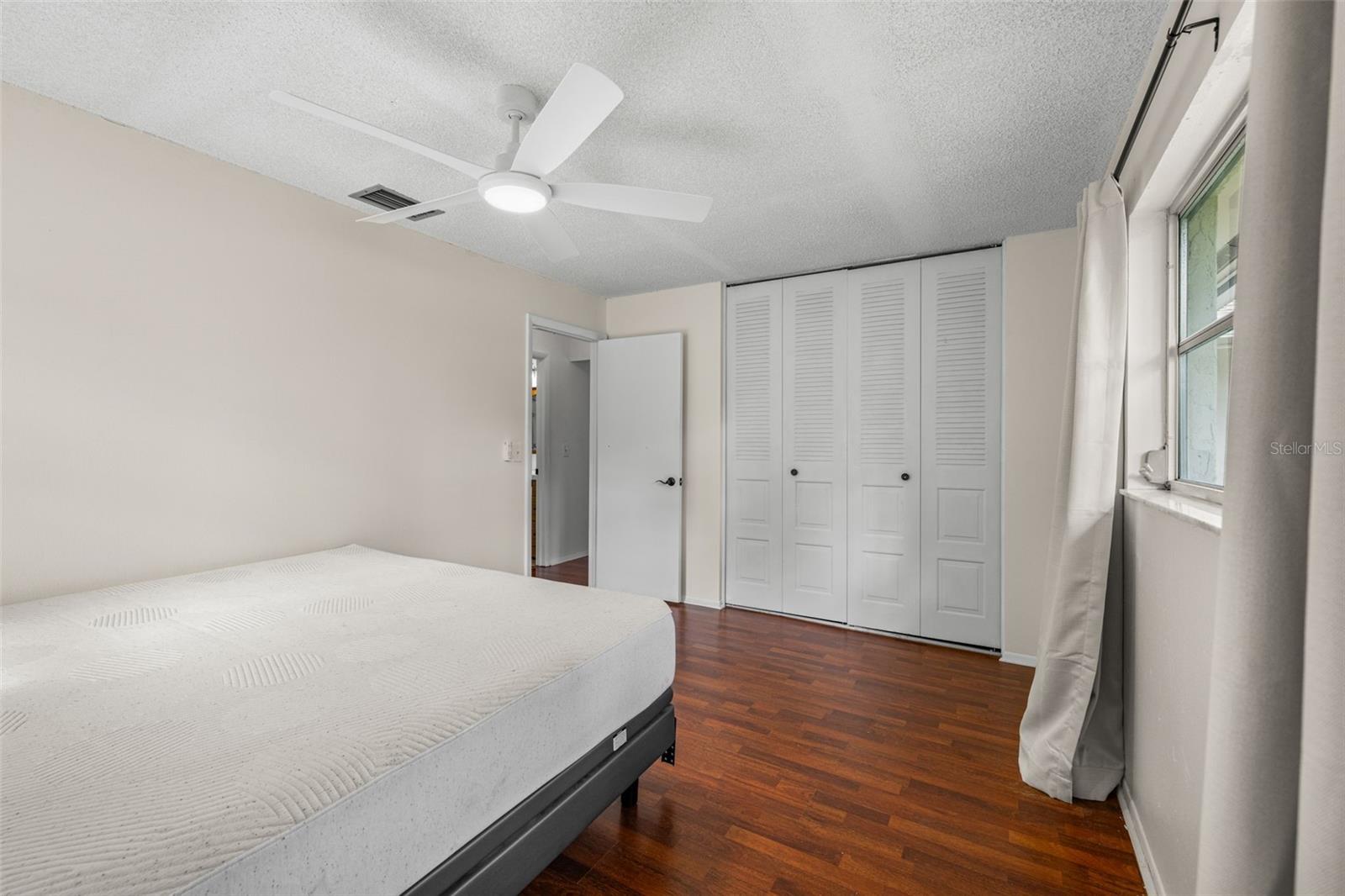 Image 19 of 50 For 142 Stafford Circle