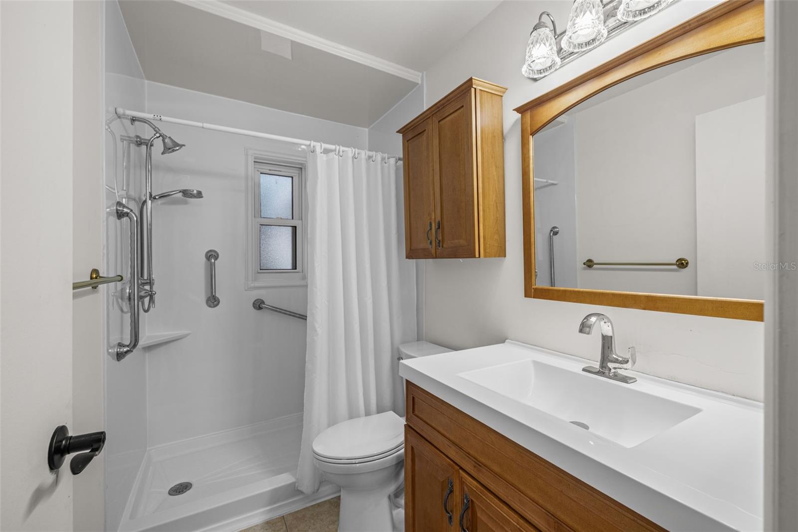 Image 21 of 50 For 142 Stafford Circle