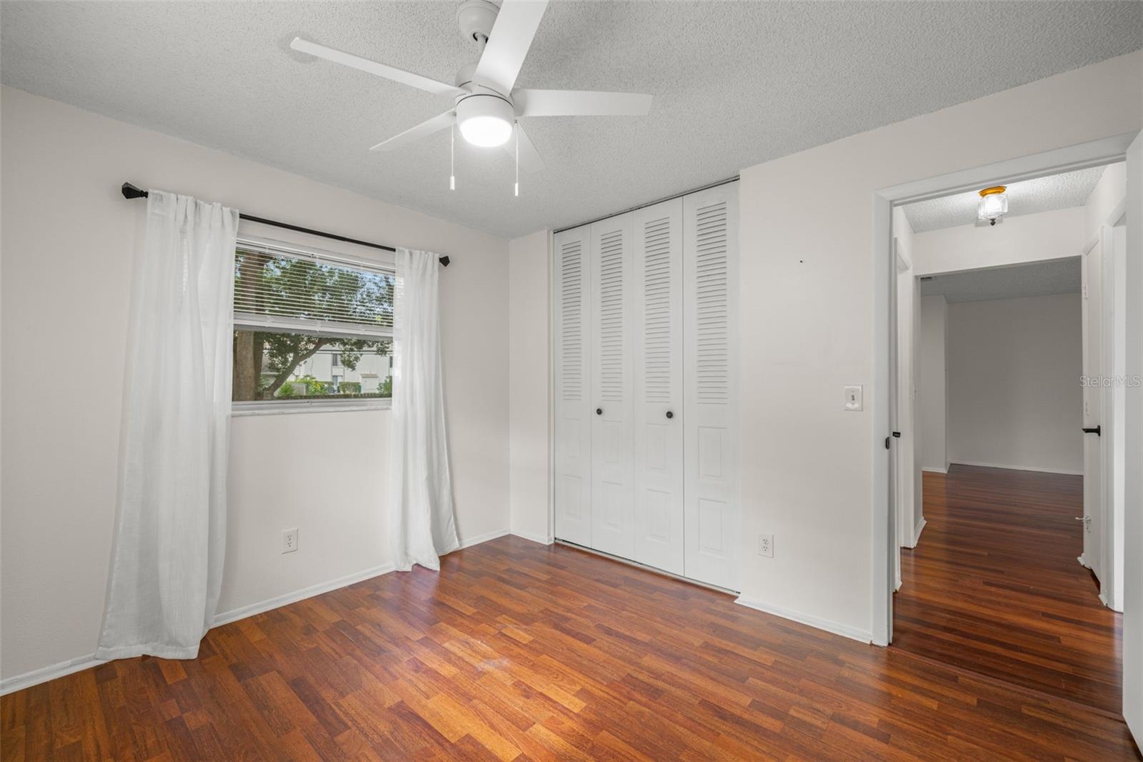 Image 23 of 50 For 142 Stafford Circle