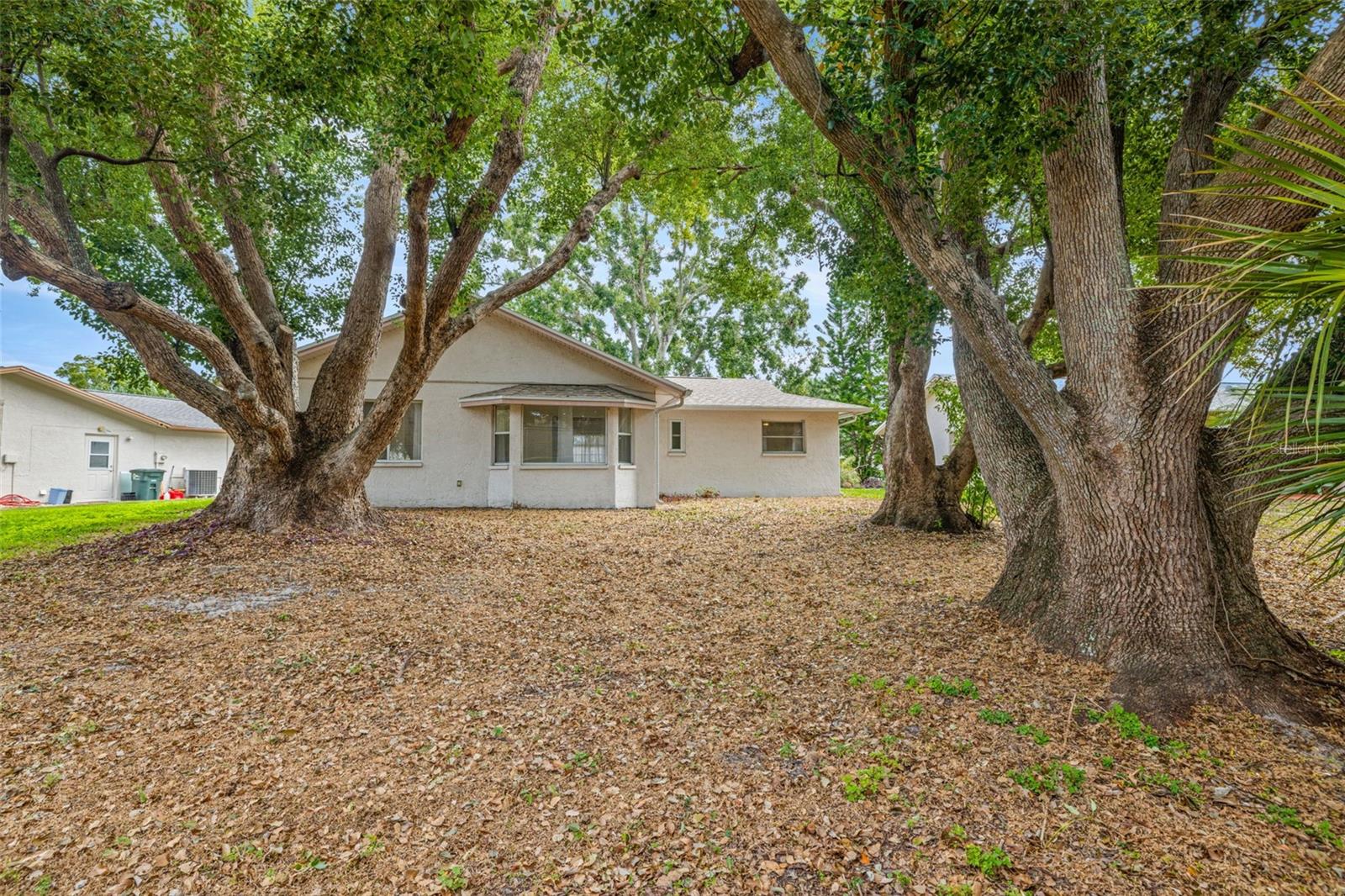 Image 28 of 50 For 142 Stafford Circle