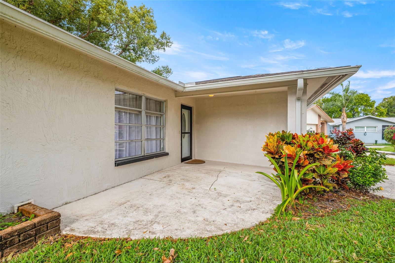 Image 3 of 50 For 142 Stafford Circle