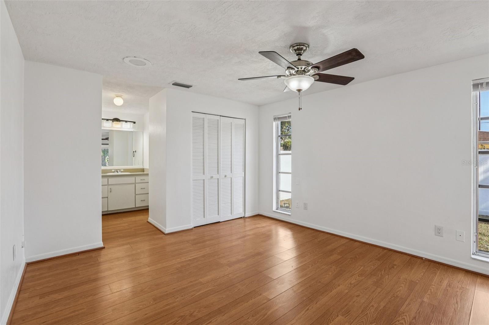 Image 24 of 34 For 3100 Canal Drive