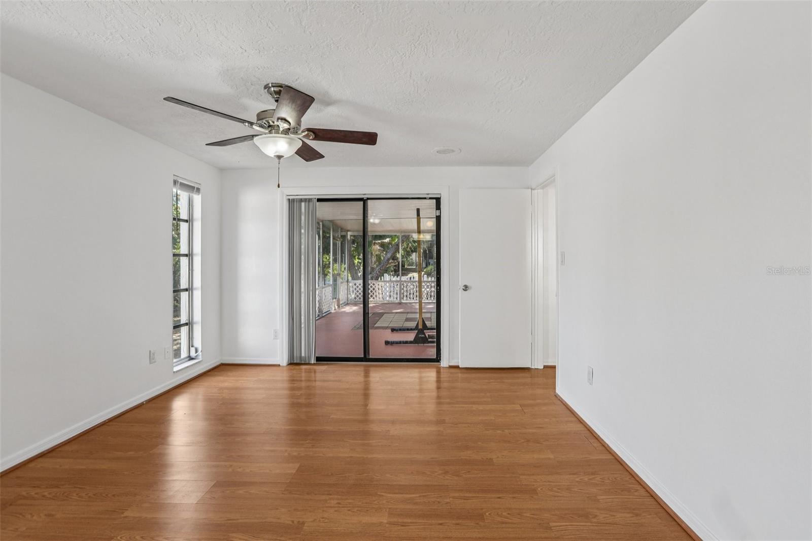 Image 25 of 34 For 3100 Canal Drive