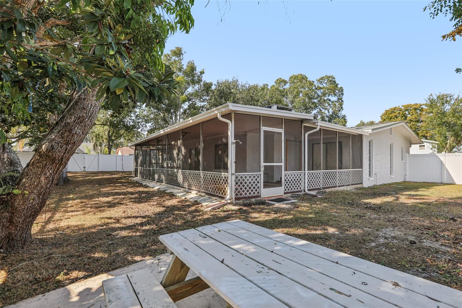 Image 30 of 34 For 3100 Canal Drive