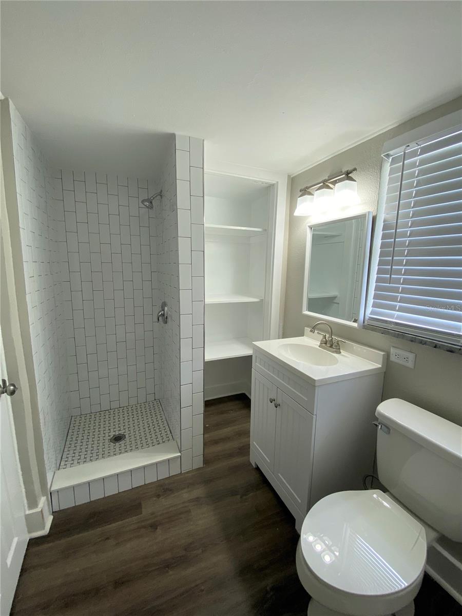 Image 10 of 11 For 3805 Leona Street 3