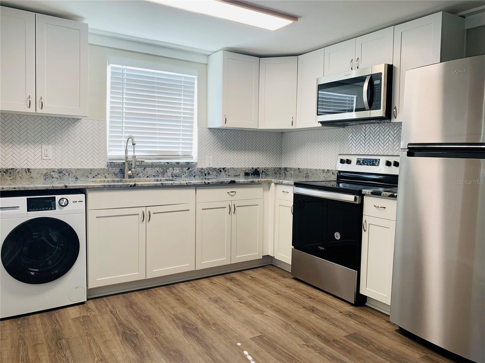 Image 3 of 11 For 3805 Leona Street 3