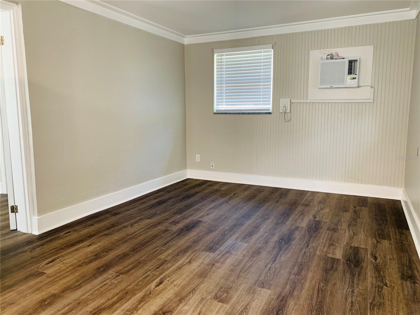 Image 7 of 11 For 3805 Leona Street 3