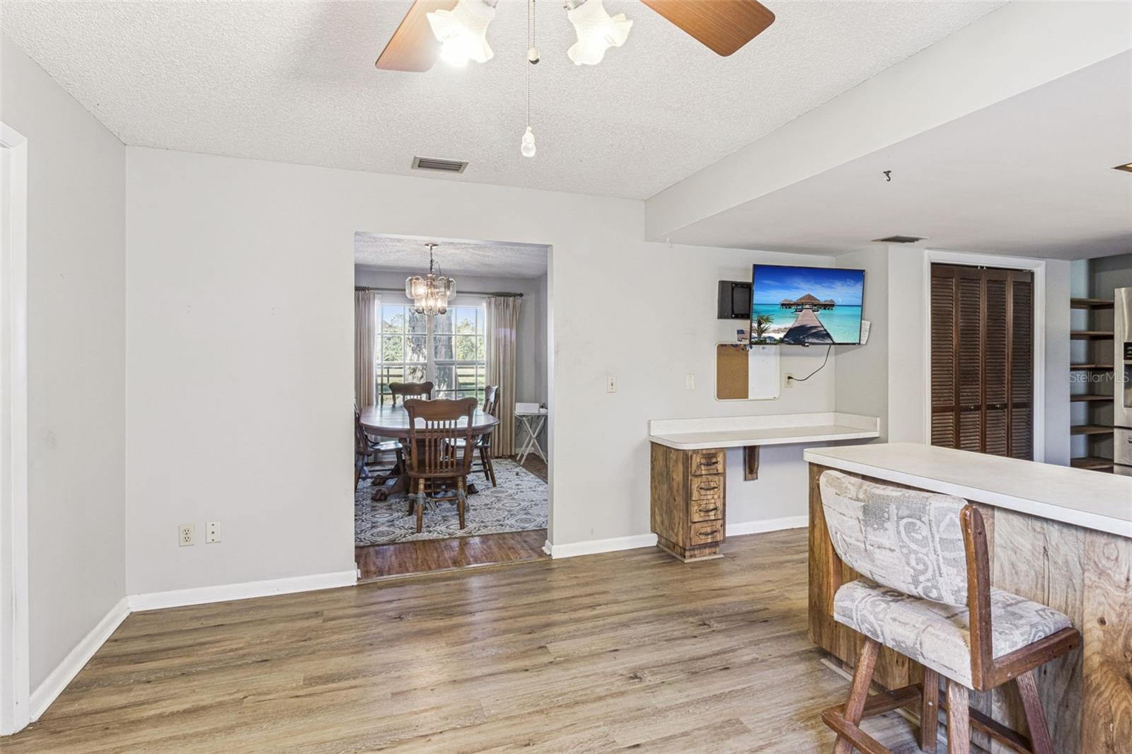 Image 19 of 47 For 4142 El Shaddiai Square