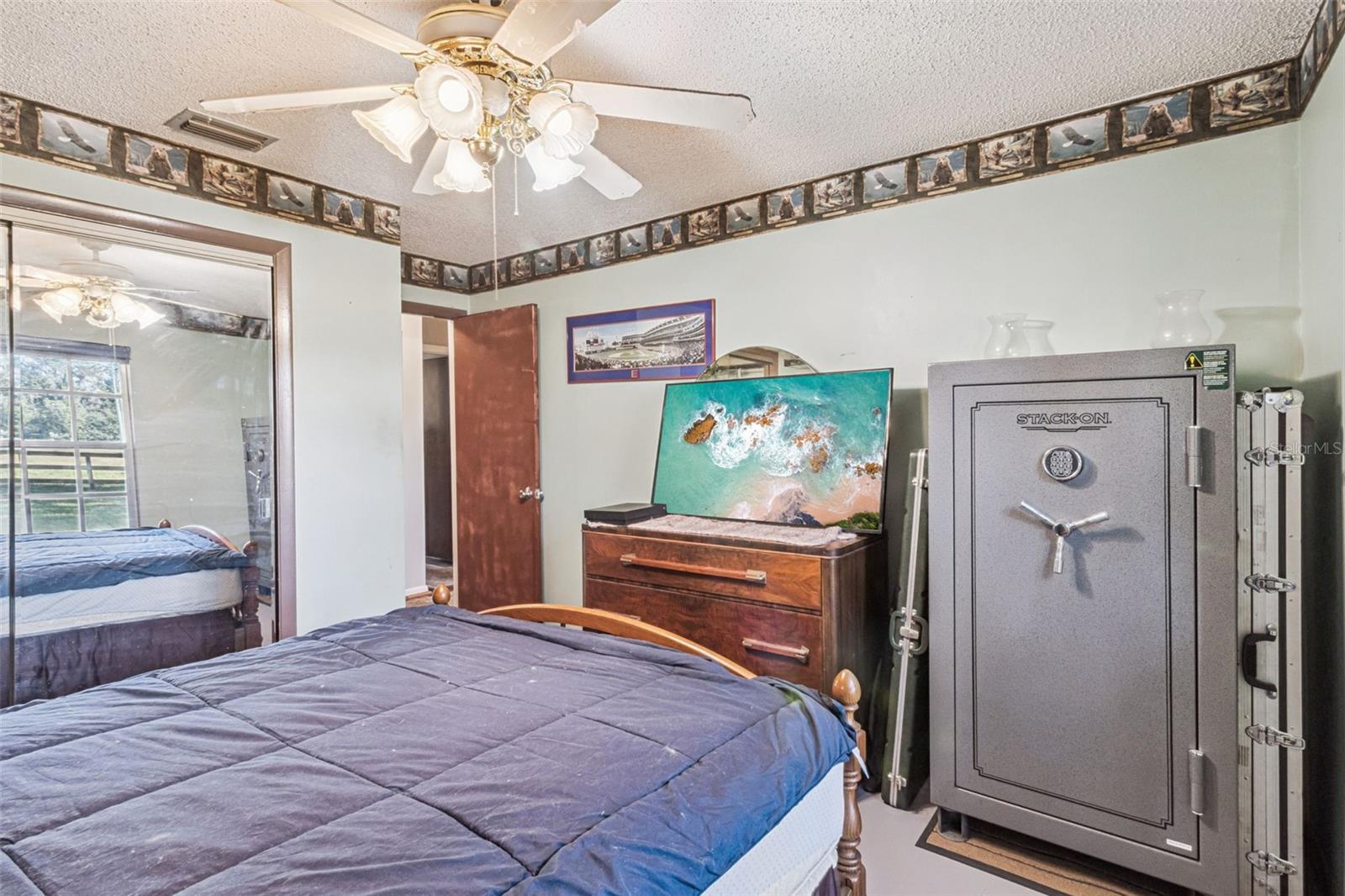 Image 27 of 47 For 4142 El Shaddiai Square