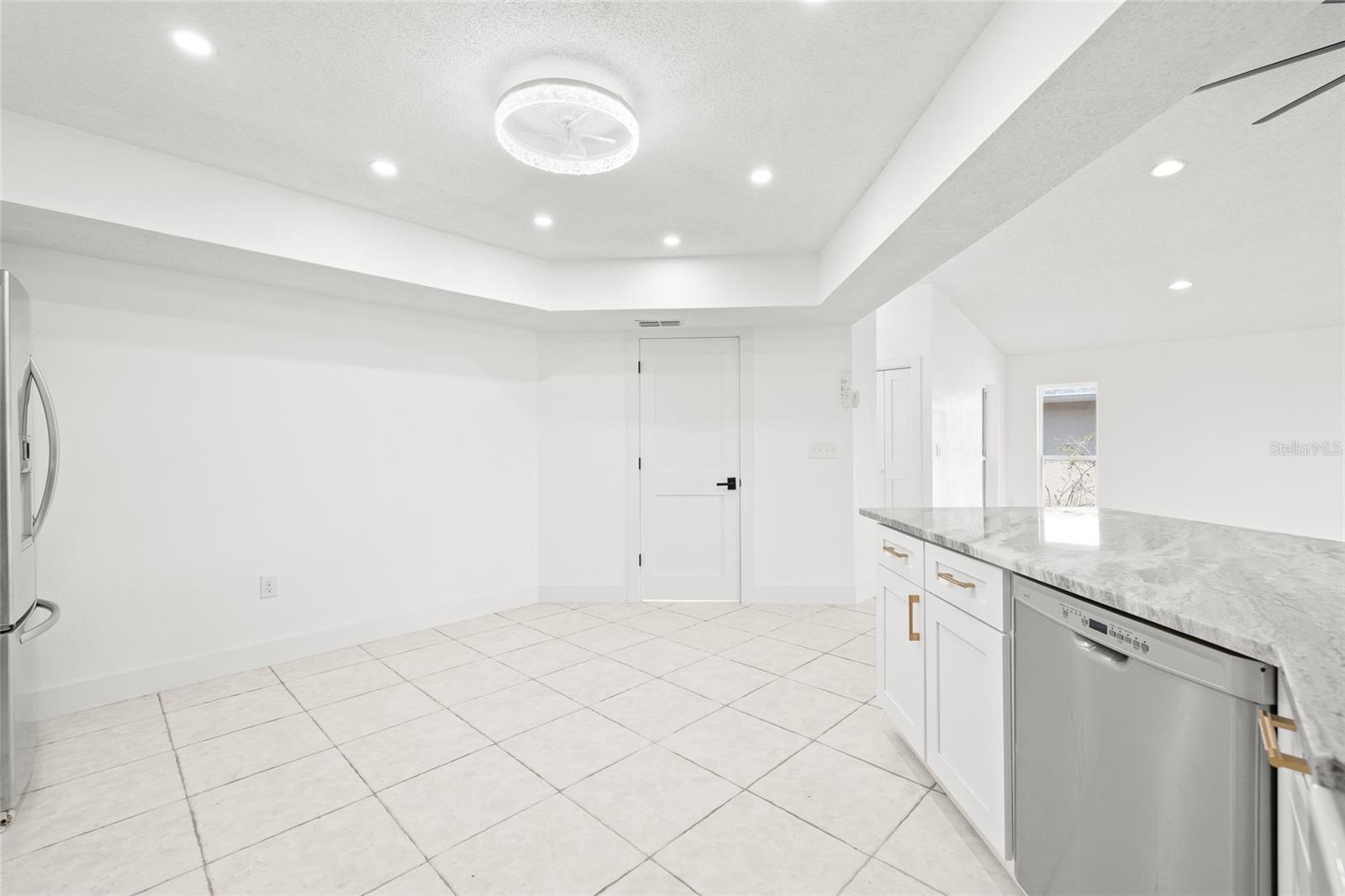 Image 13 of 44 For 4543 Dewey Drive