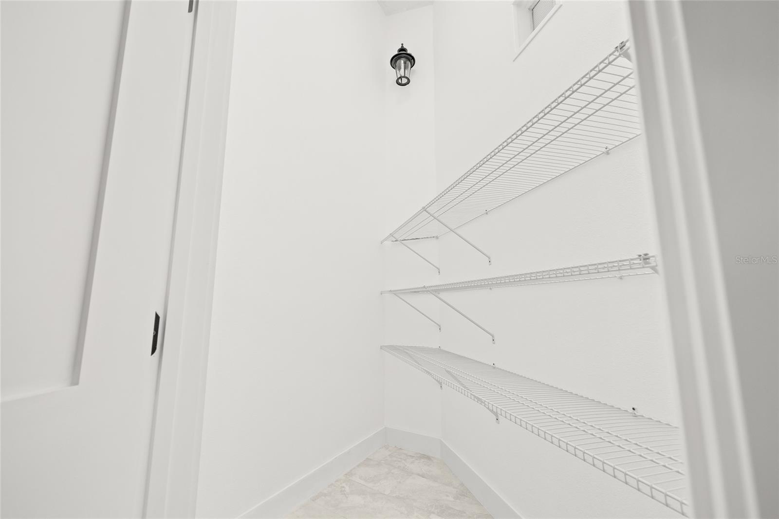 Image 15 of 44 For 4543 Dewey Drive