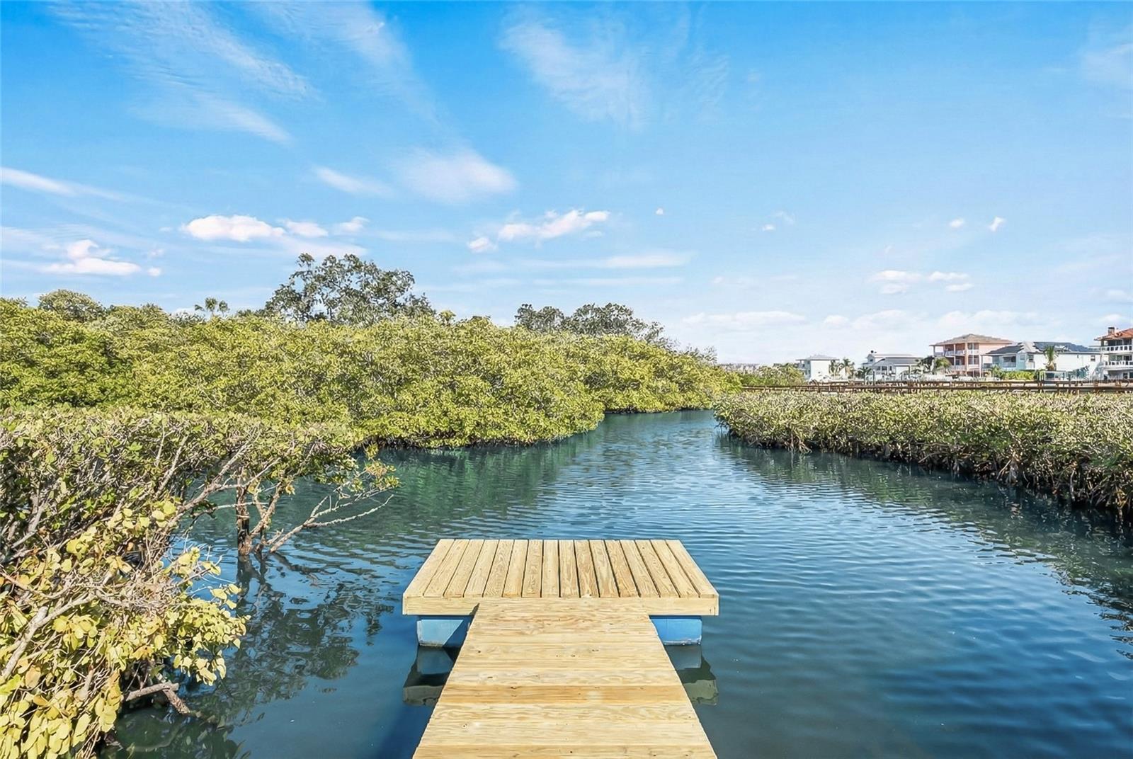 Image 2 of 44 For 4543 Dewey Drive