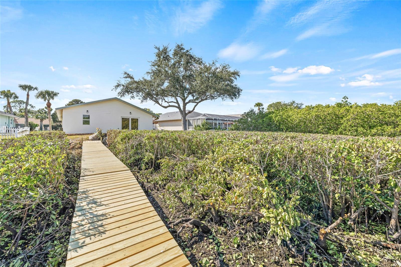 Image 36 of 44 For 4543 Dewey Drive