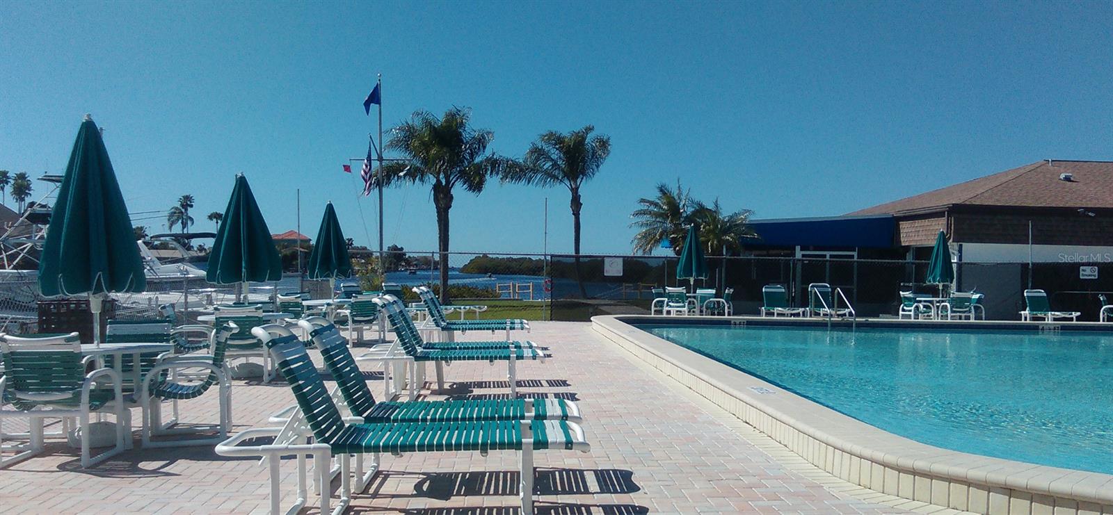 Image 37 of 44 For 4543 Dewey Drive