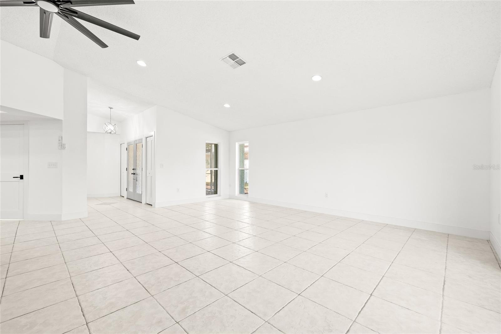 Image 7 of 44 For 4543 Dewey Drive