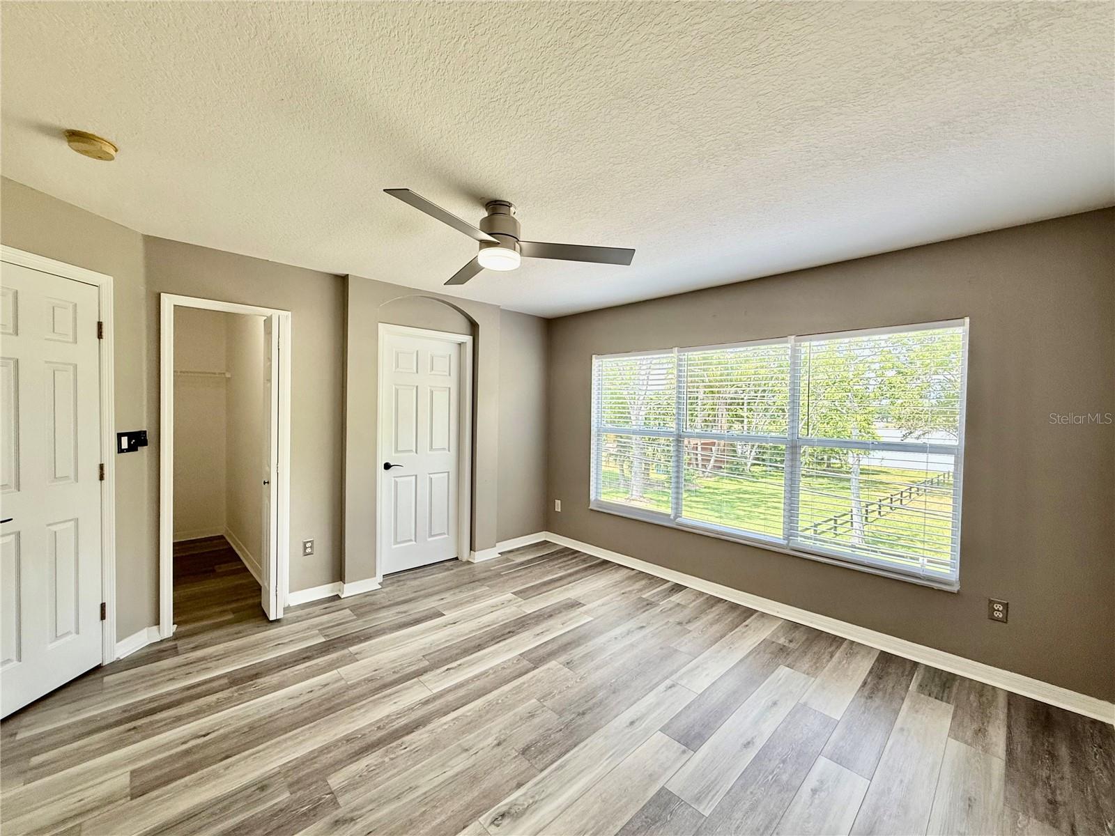 Image 17 of 33 For 11020 Blaine Top Place