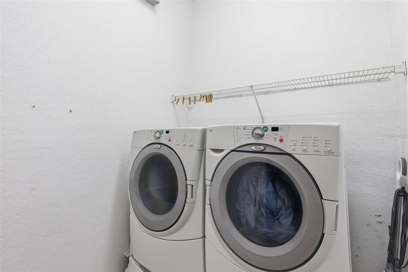 Image 38 of 76 For 3156 Timberly Lane