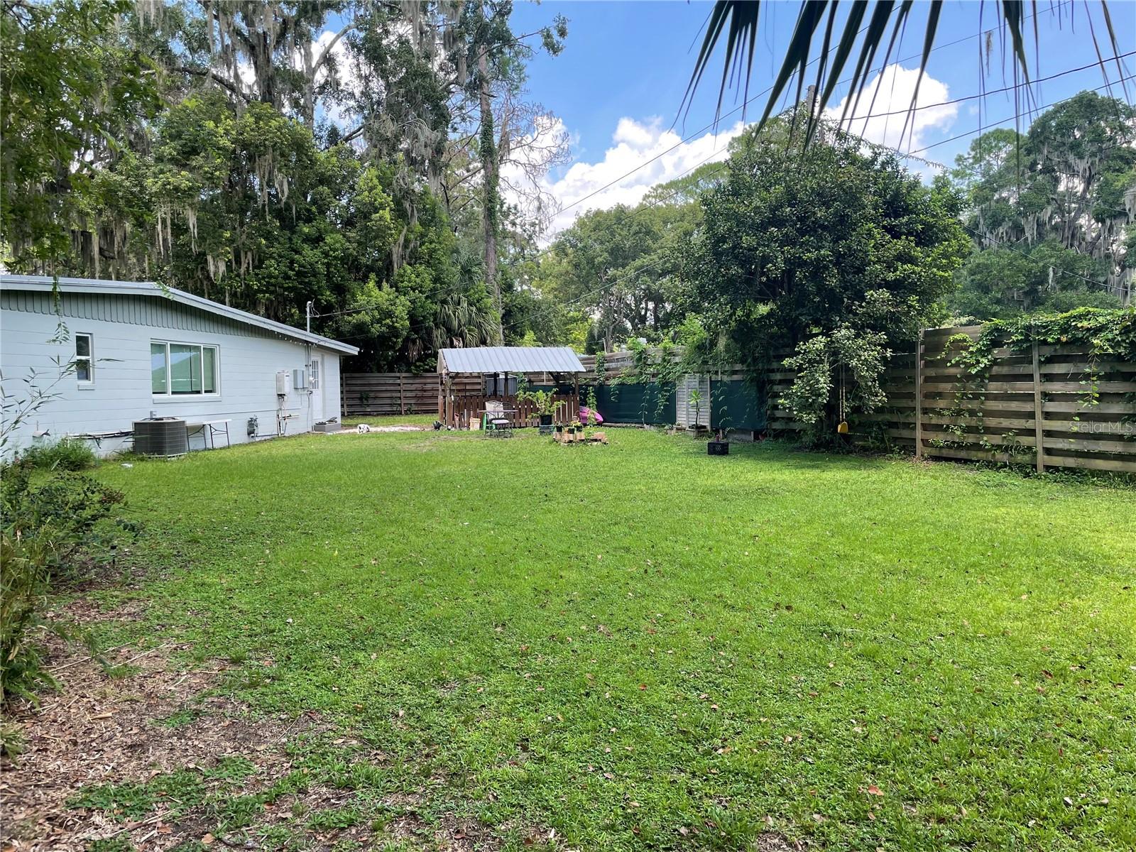 Image 11 of 19 For 1115 5th Place