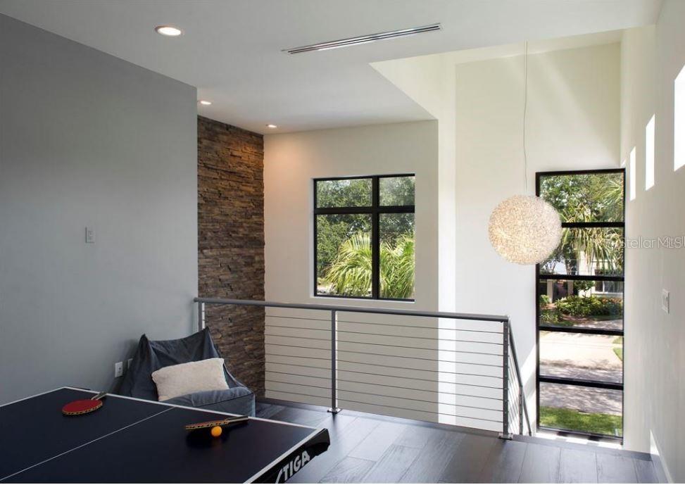 Listing photo id 25 for 356 Bayview Drive Ne