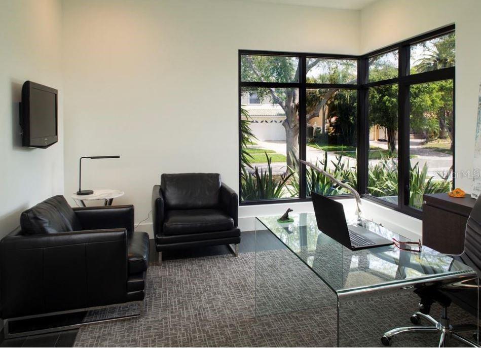 Listing photo id 28 for 356 Bayview Drive Ne