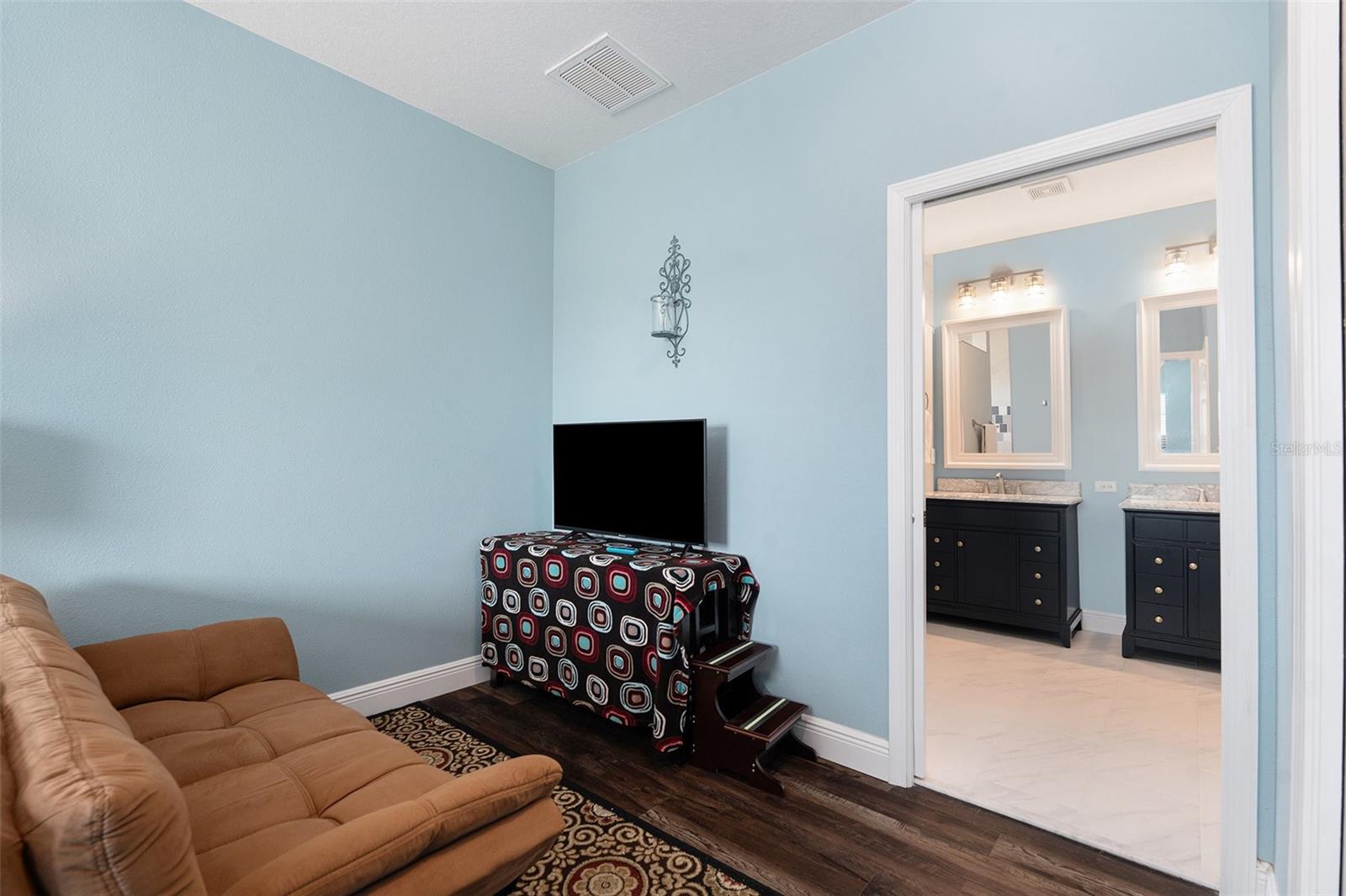 Image 14 of 28 For 3392 Fernleaf Drive