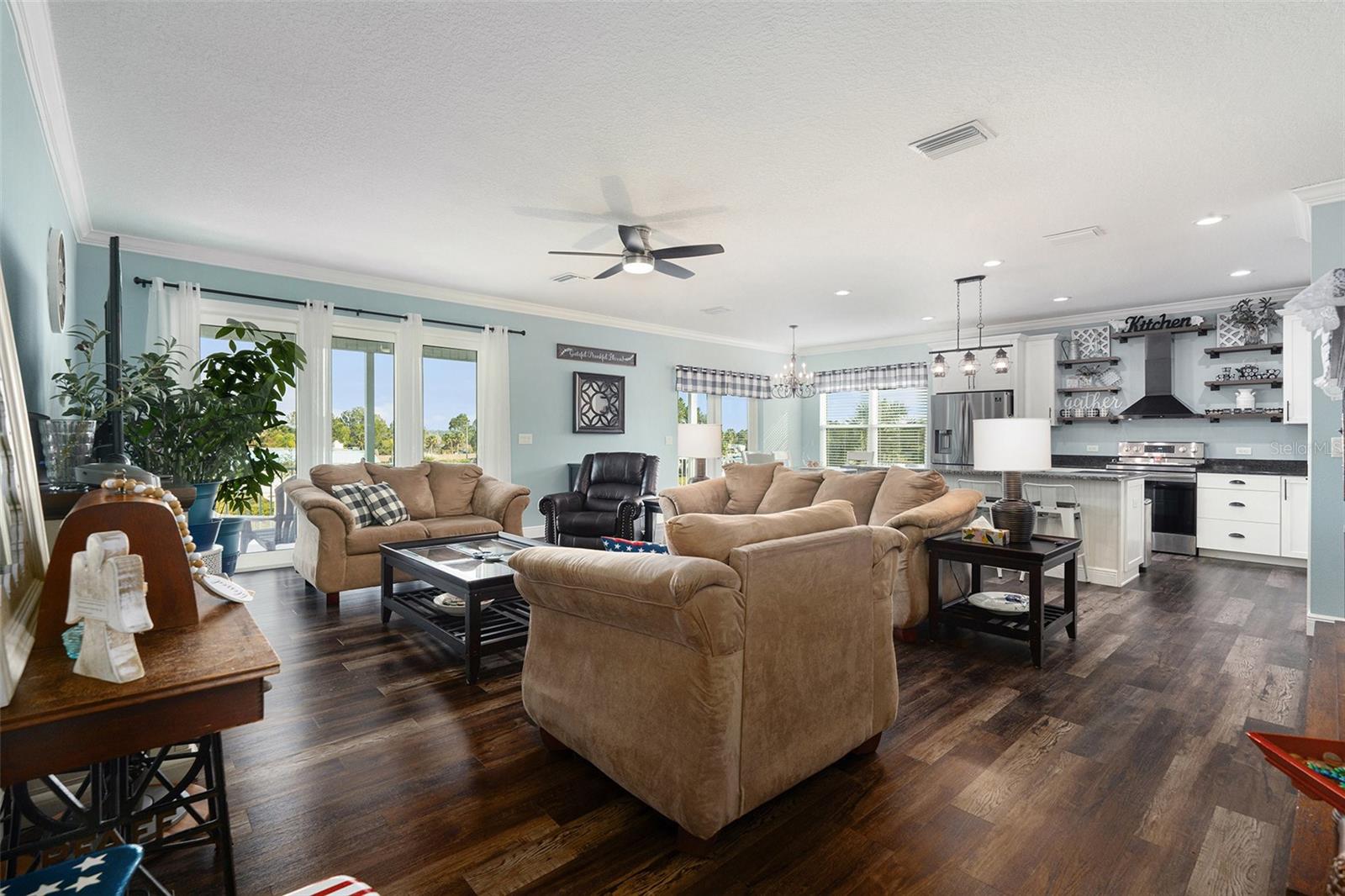 Image 3 of 28 For 3392 Fernleaf Drive