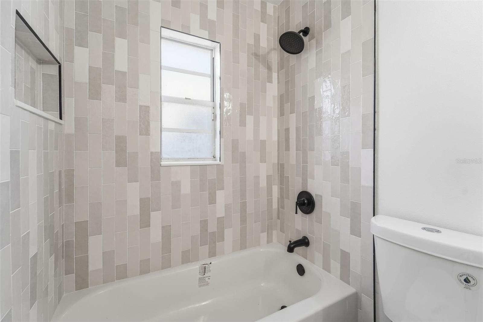 Image 15 of 23 For 1006 Pleasant Pine Court