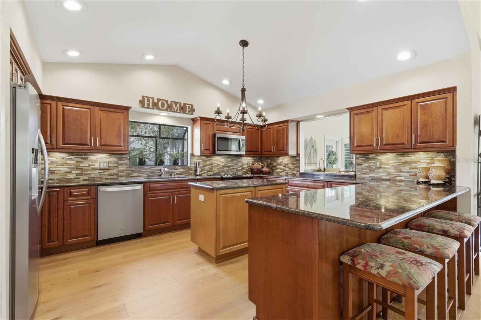 Image 14 of 56 For 1100 Muirfield Court