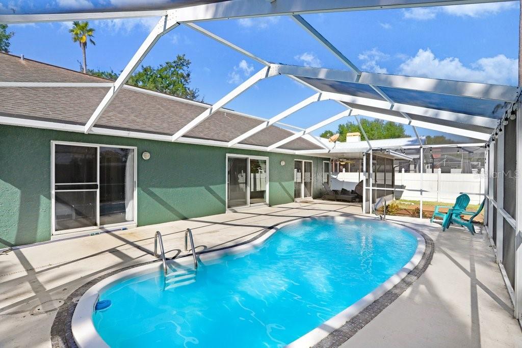 Image 20 of 29 For 2027 Darlington Oak Drive