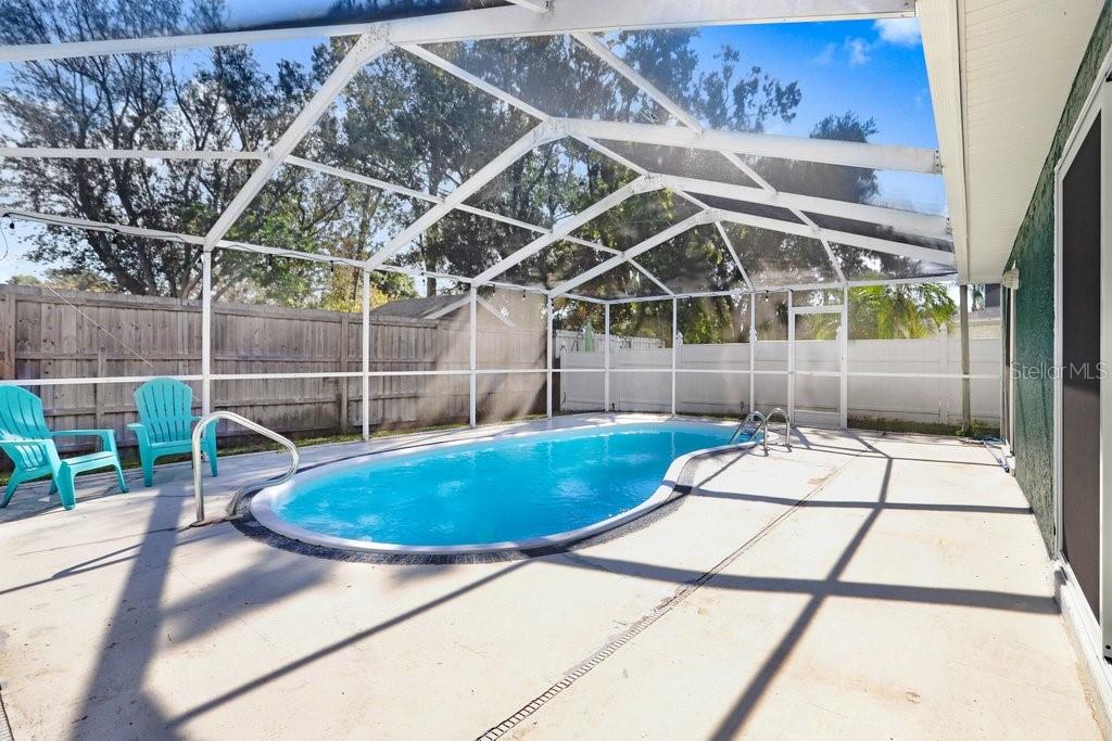 Image 22 of 29 For 2027 Darlington Oak Drive