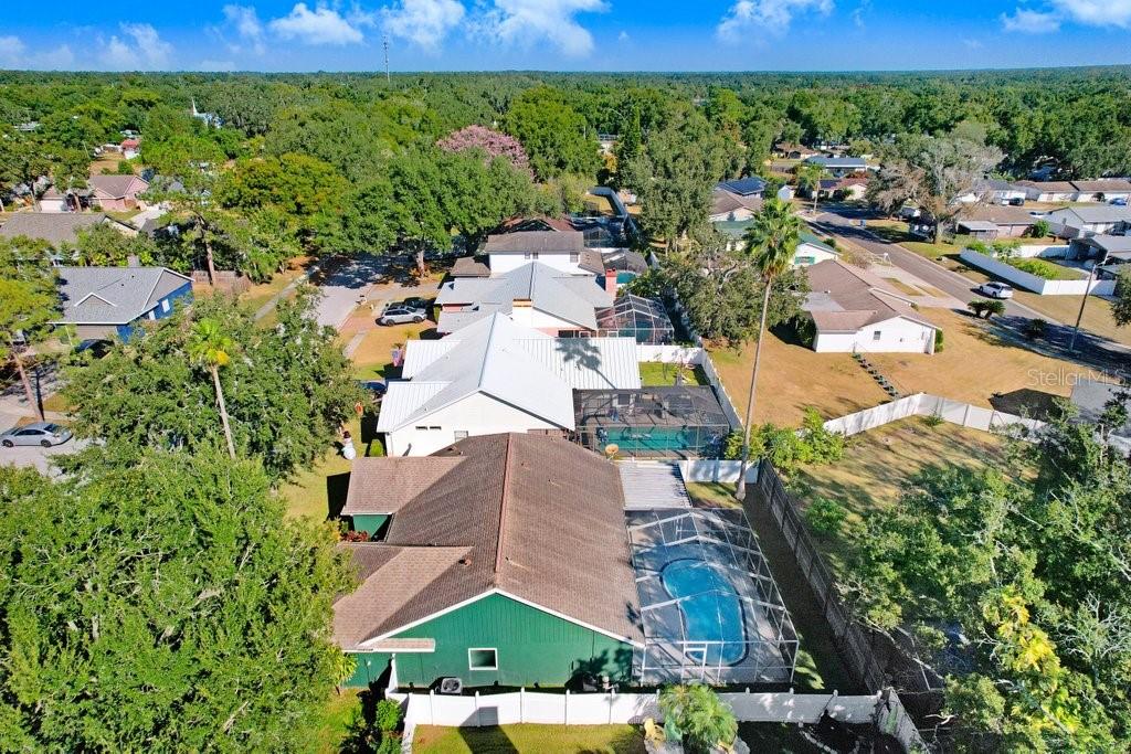 Image 25 of 29 For 2027 Darlington Oak Drive