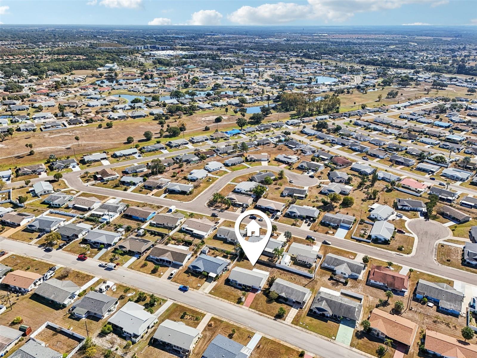 Image 31 of 48 For 722 Tam O Shanter Avenue