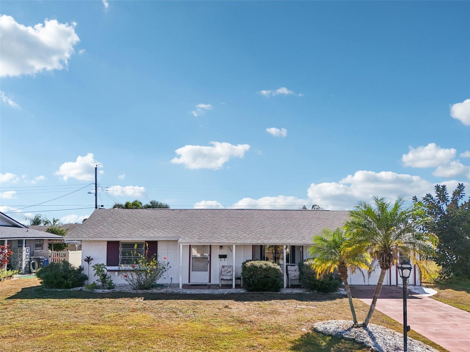 Image 44 of 48 For 722 Tam O Shanter Avenue