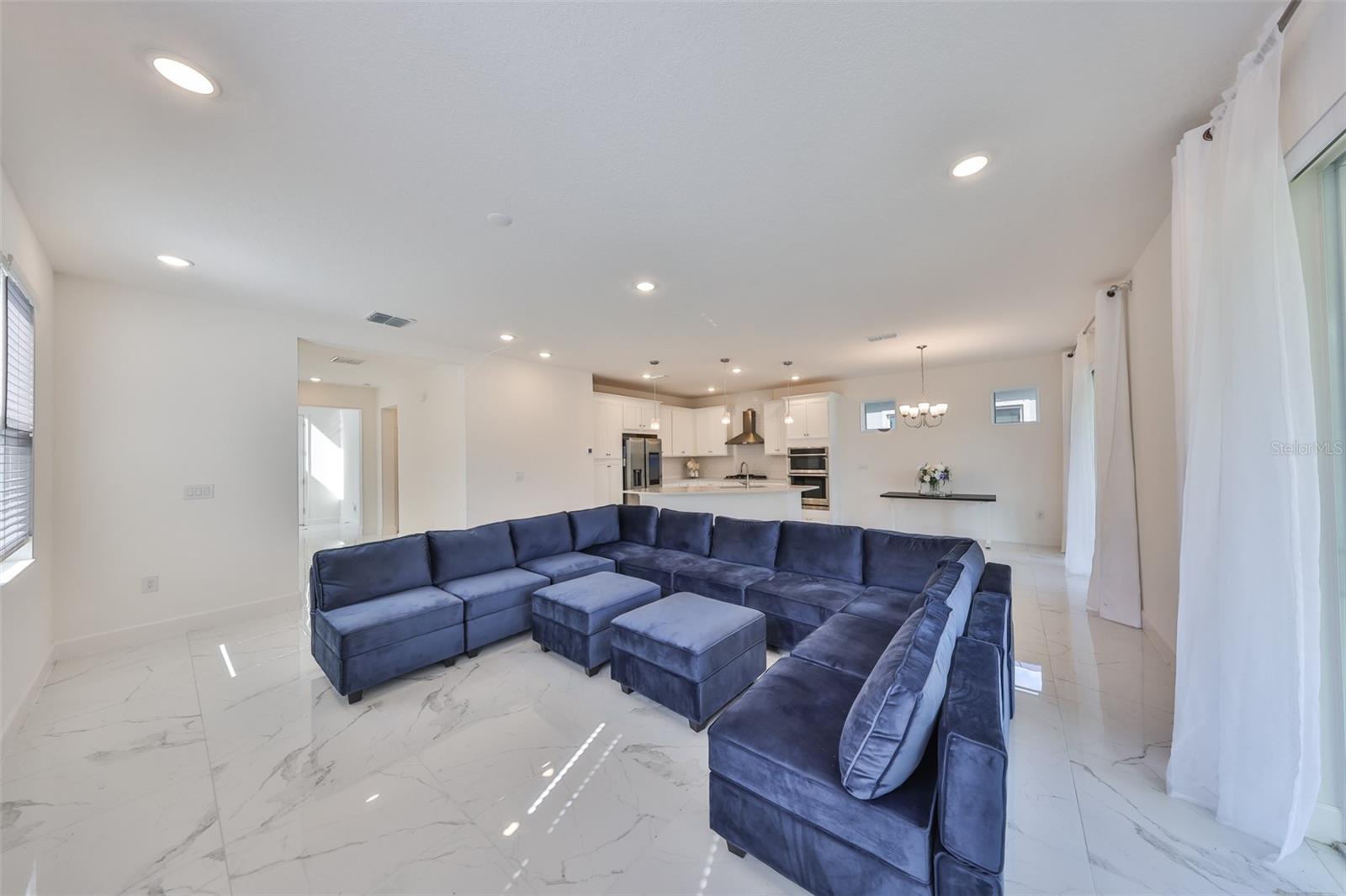 Image 12 of 47 For 5232 Wishing Arch Drive