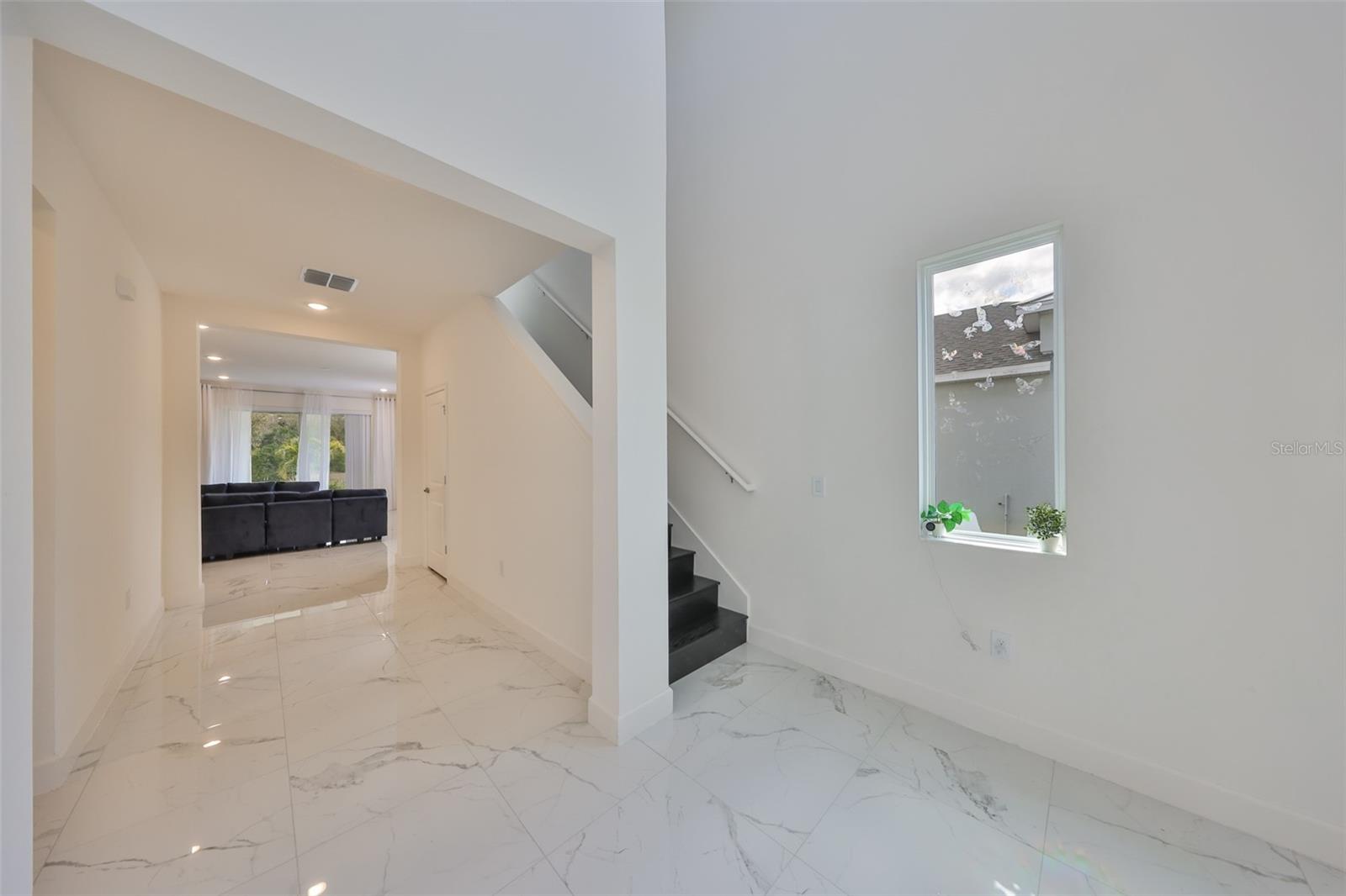 Image 18 of 47 For 5232 Wishing Arch Drive