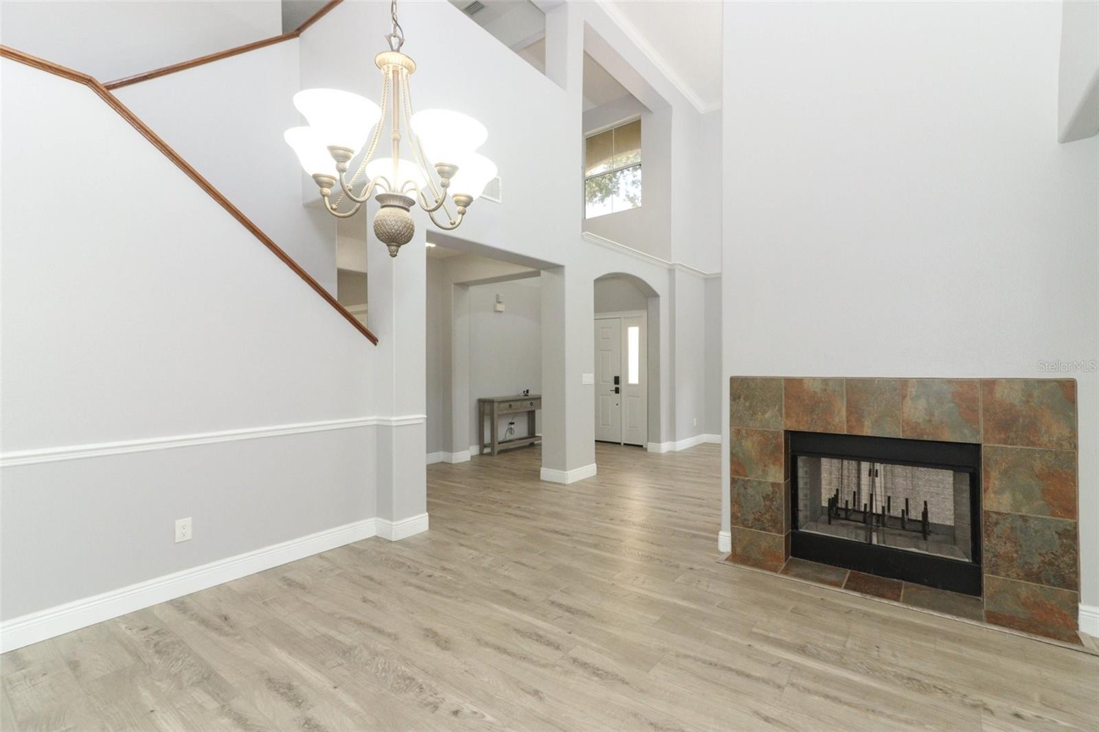 Image 27 of 63 For 7126 Regina Way