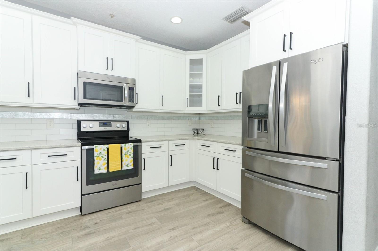 Image 29 of 63 For 7126 Regina Way