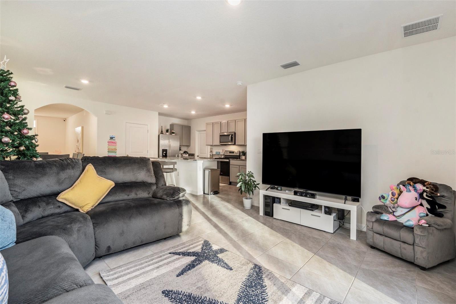 Image 24 of 45 For 9319 Forge Breeze Loop