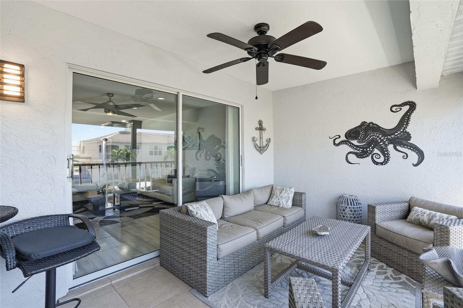 Image 23 of 39 For 5102 Coronado Parkway 2