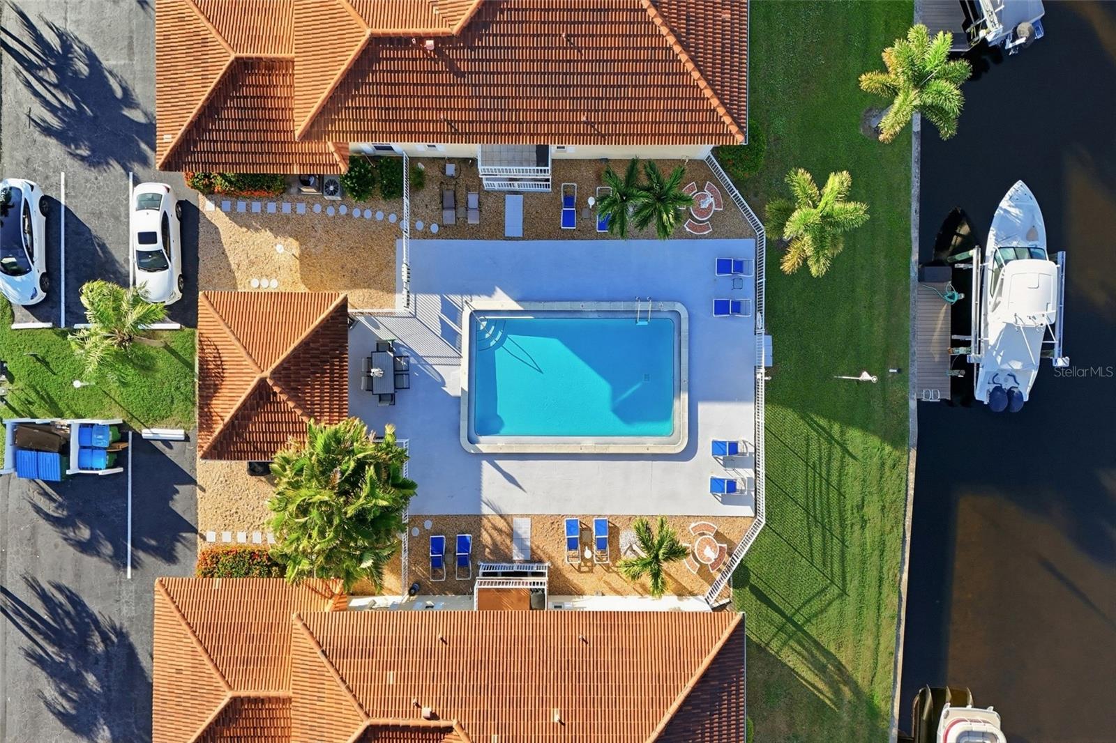 Image 35 of 39 For 5102 Coronado Parkway 2