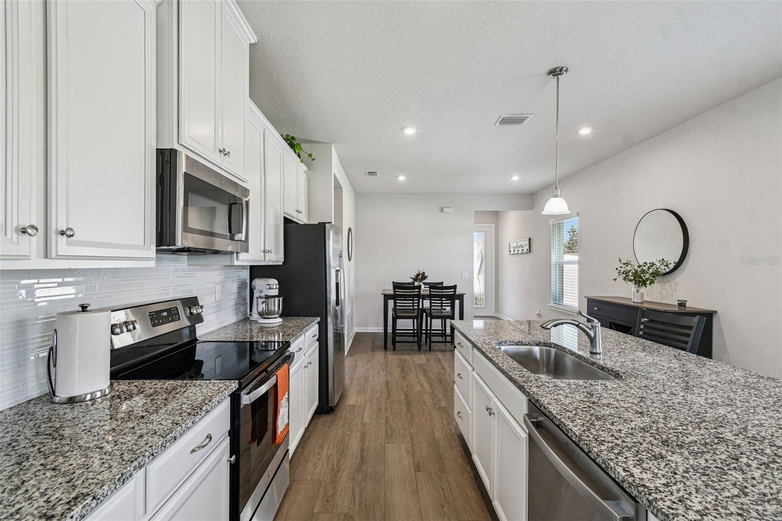 Image 16 of 70 For 11866 Bristol Bridge Road