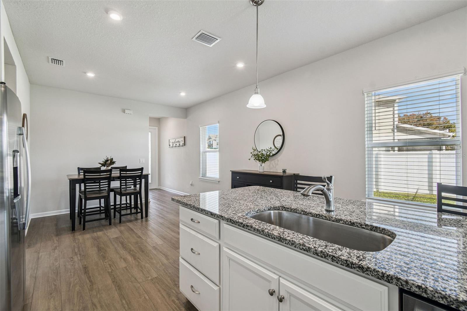 Image 17 of 70 For 11866 Bristol Bridge Road