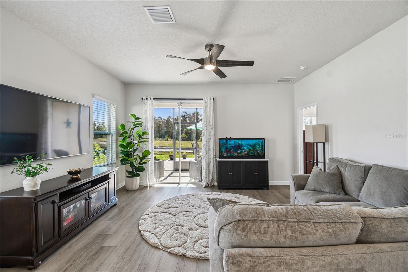 Image 20 of 70 For 11866 Bristol Bridge Road