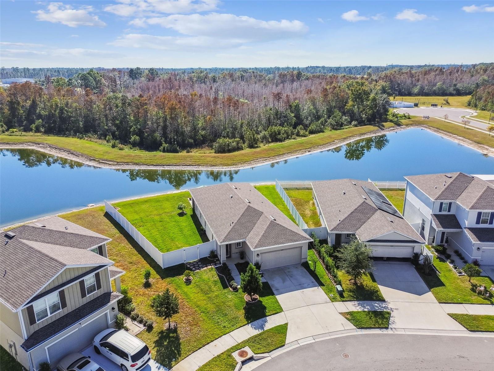 Image 53 of 70 For 11866 Bristol Bridge Road