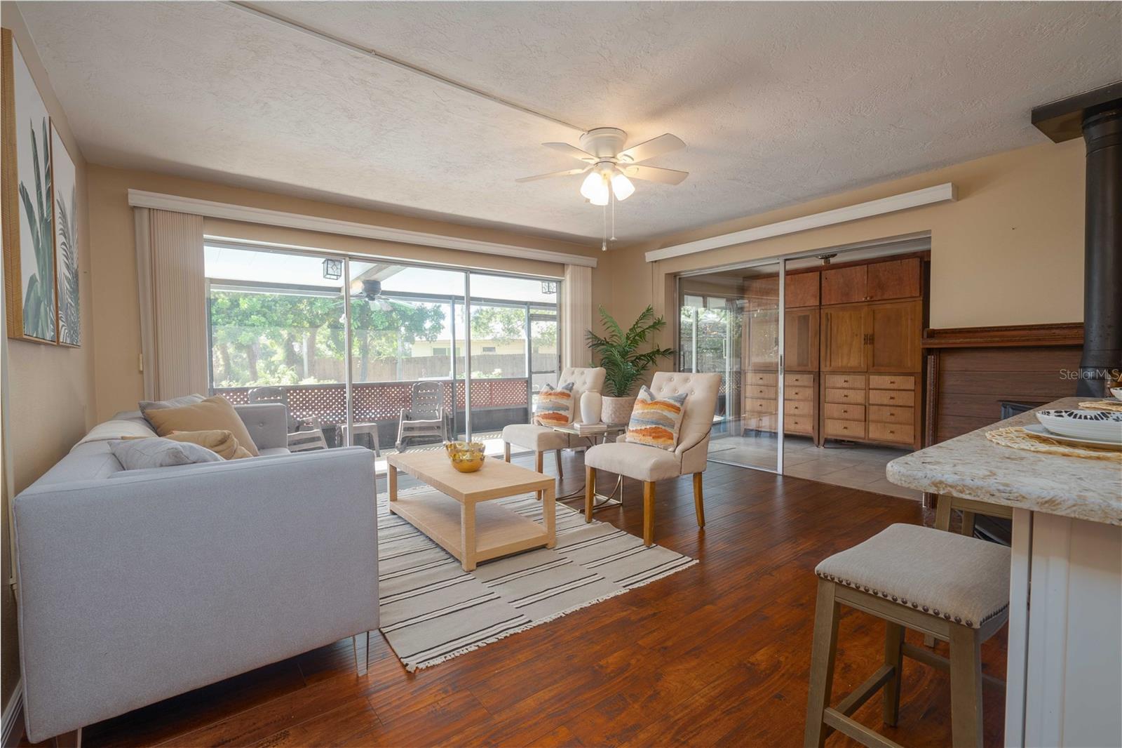 Image 10 of 51 For 11438 126th Terrace