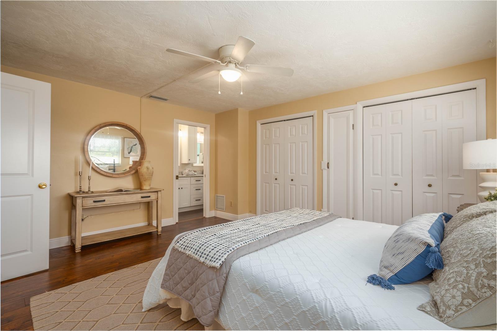 Image 20 of 51 For 11438 126th Terrace