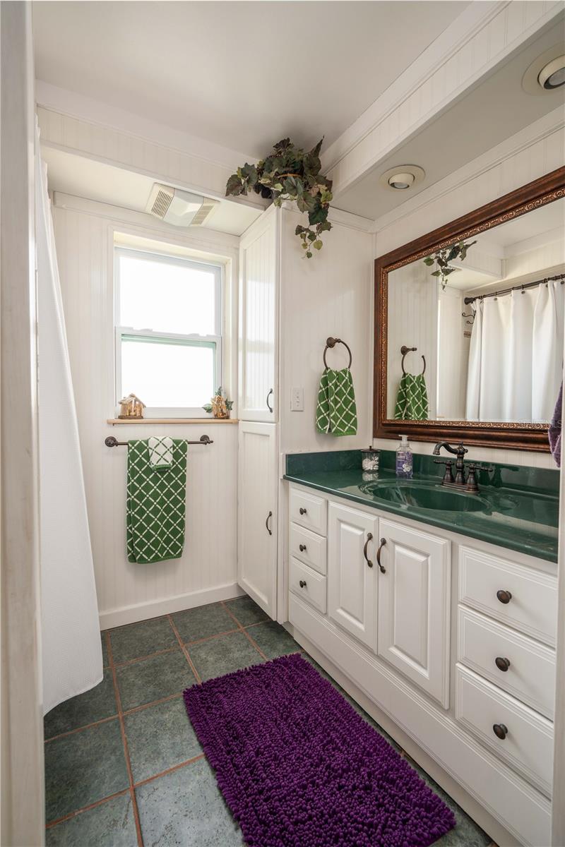 Image 33 of 51 For 11438 126th Terrace