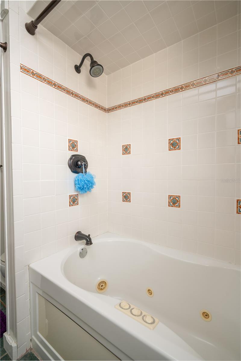 Image 34 of 51 For 11438 126th Terrace